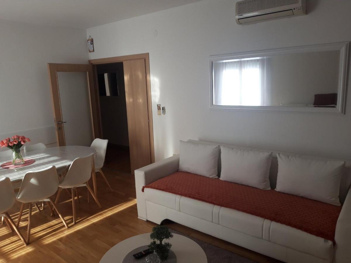 Marys Home Apartment Medugorje Bagian luar foto