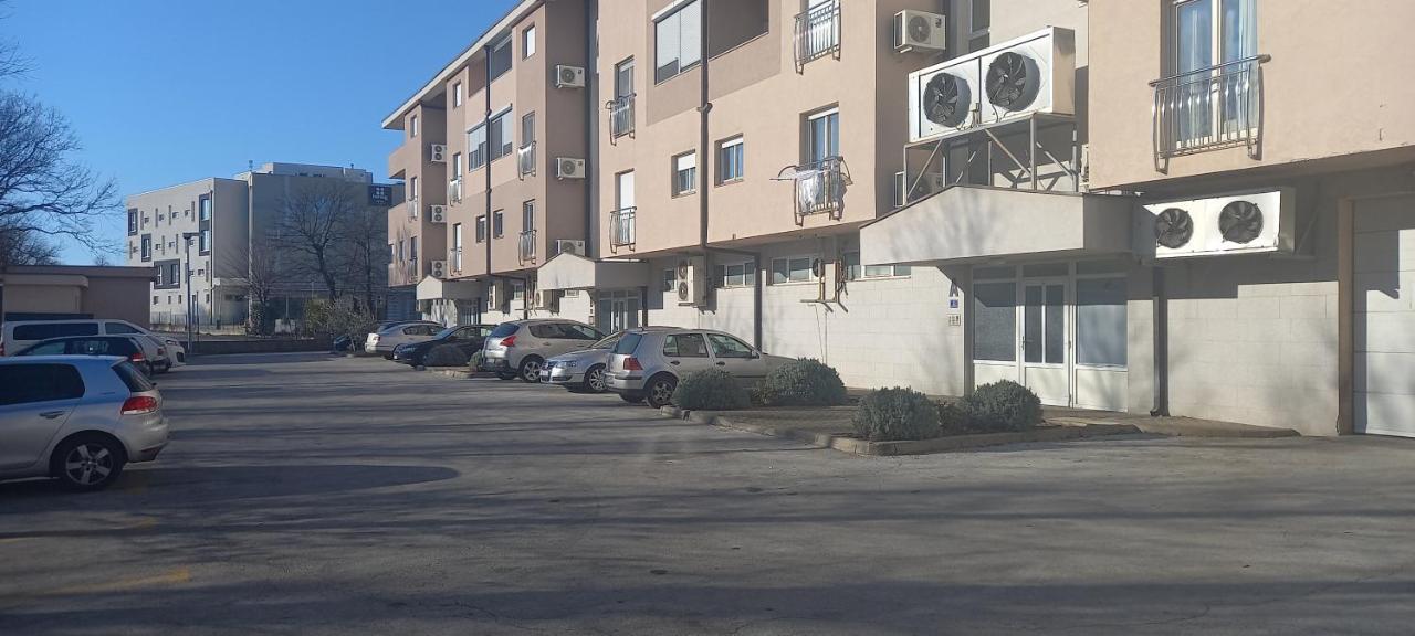 Marys Home Apartment Medugorje Bagian luar foto