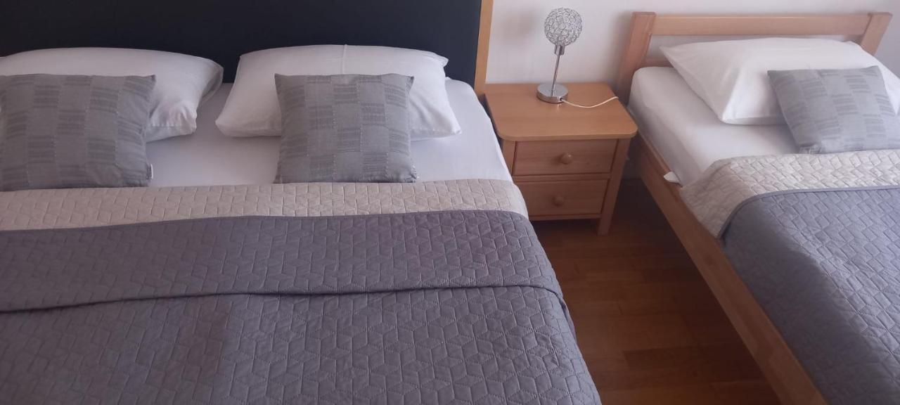 Marys Home Apartment Medugorje Bagian luar foto