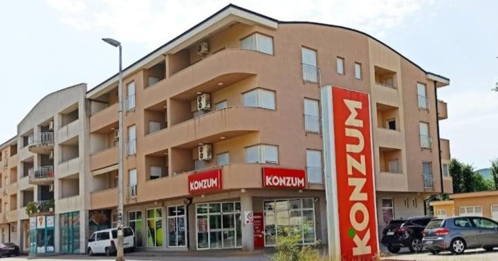 Marys Home Apartment Medugorje Bagian luar foto